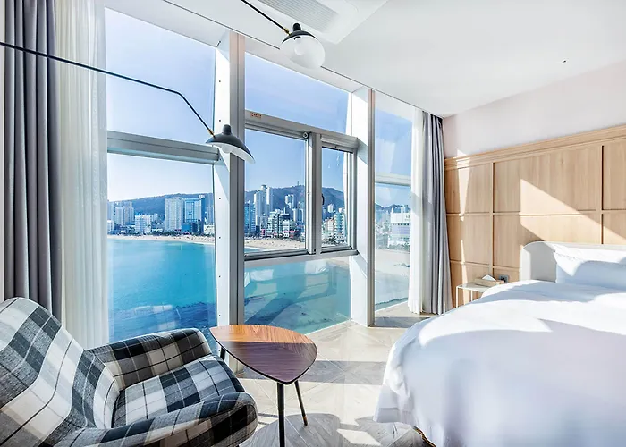 Hotel H Avenue Gwanganri 2*