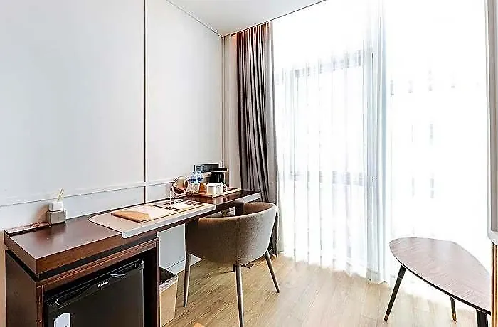 H Avenue Gwanganri Hotel