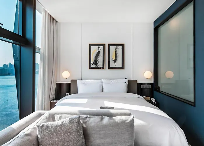 Hotel H Avenue Gwanganri 2*