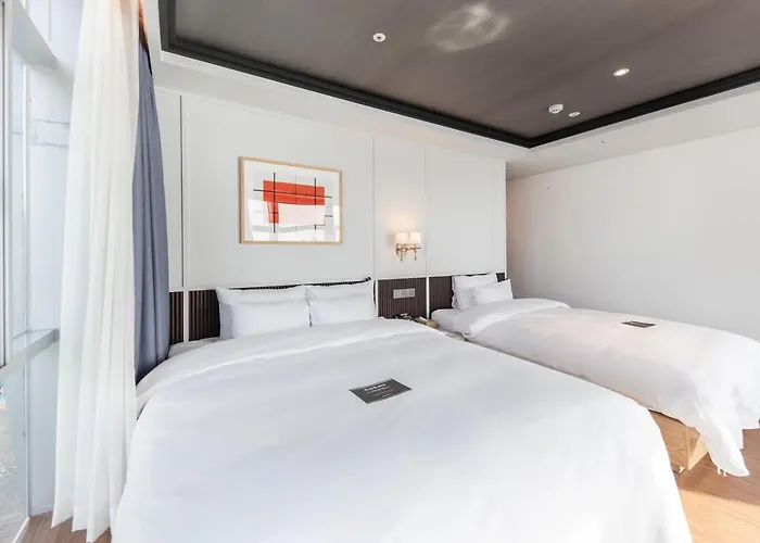 Hotel H Avenue Gwanganri Busan